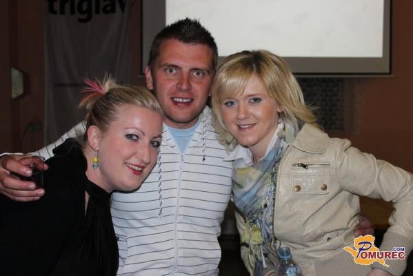 FOTO: Dolnji Slaveči zaplesali svojih 80. let